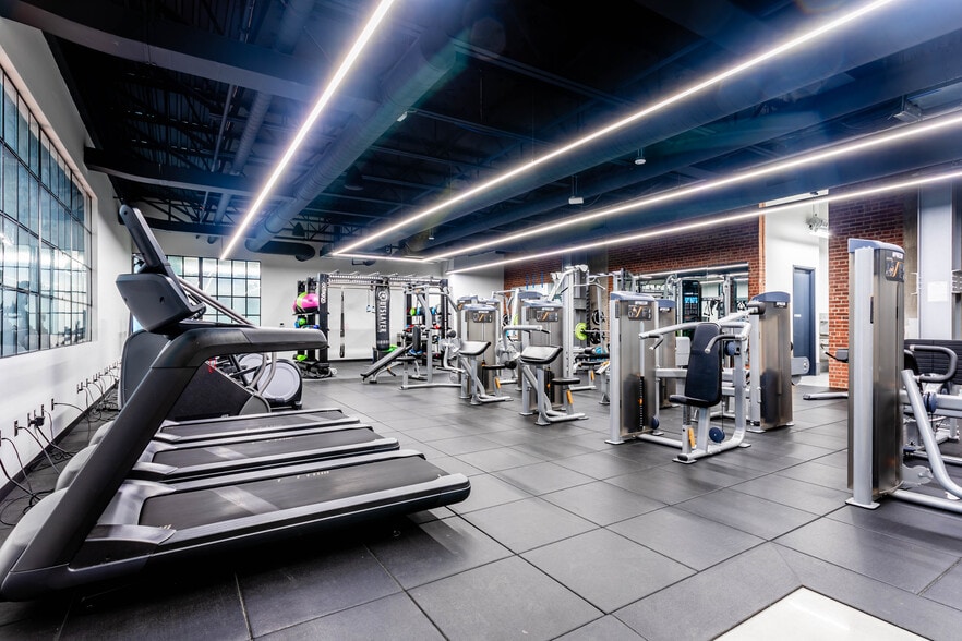 78 John Miller Way, Kearny, NJ en alquiler - Matterport 3D Scan - Imagen 2 de 20