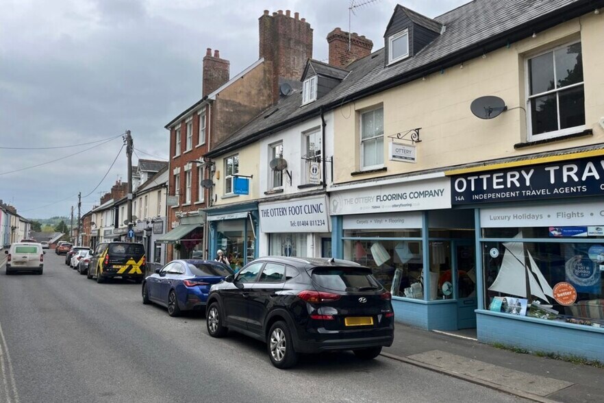 14-14a Mill St, Ottery St Mary en alquiler - Foto del edificio - Imagen 3 de 5