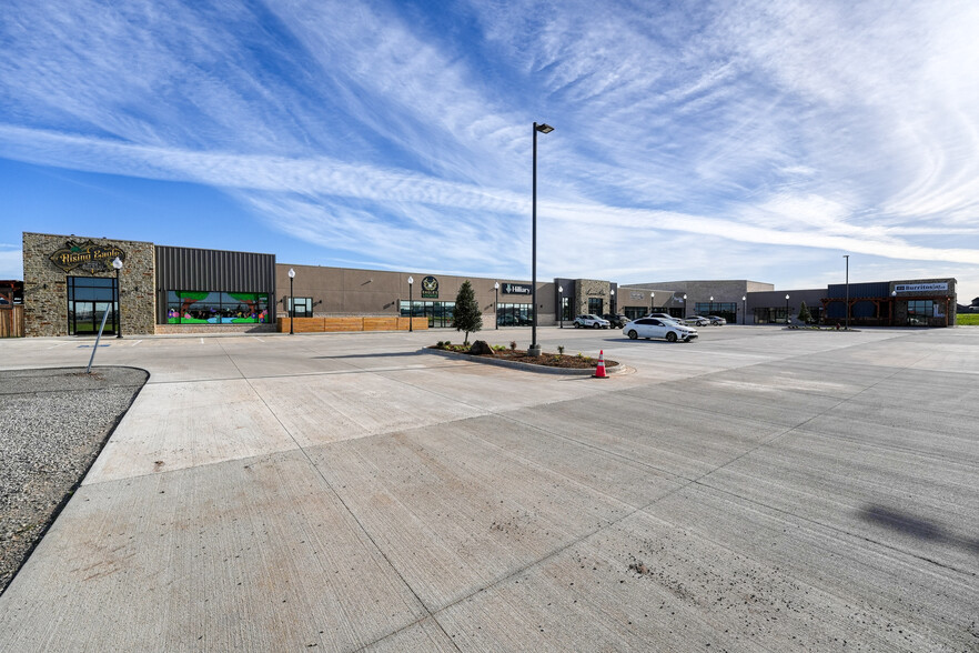 13002-13070 Commerce St., Elgin, OK en venta - Foto del edificio - Imagen 2 de 12