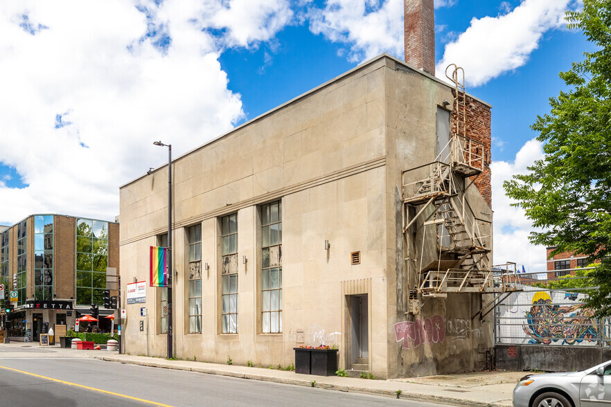 1100 Rue Sainte-Catherine E, Montréal, QC en venta - Foto del edificio - Imagen 2 de 11