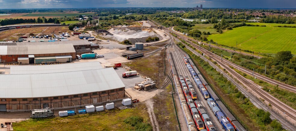 Road and Rail Distribution Centre, Queen Adelaide Way, Ely en alquiler - Vista aérea - Imagen 2 de 5
