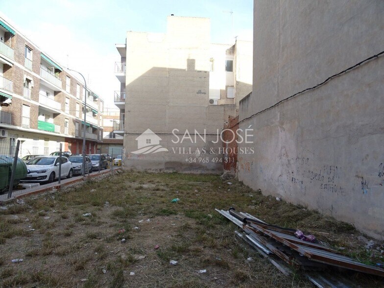 Terreno en Alicante en venta - Foto del edificio - Imagen 2 de 8