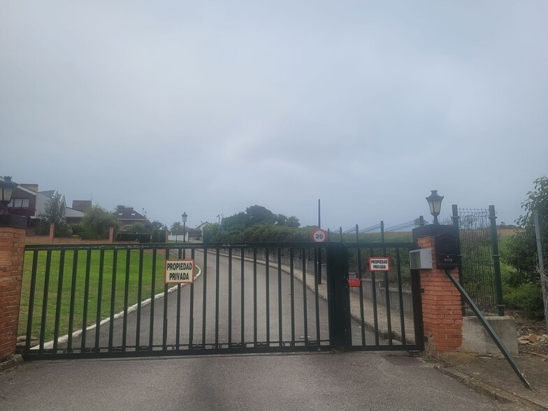 Urbanización la Corona, 5, Gozón, Asturias en venta - Foto del edificio - Imagen 2 de 34