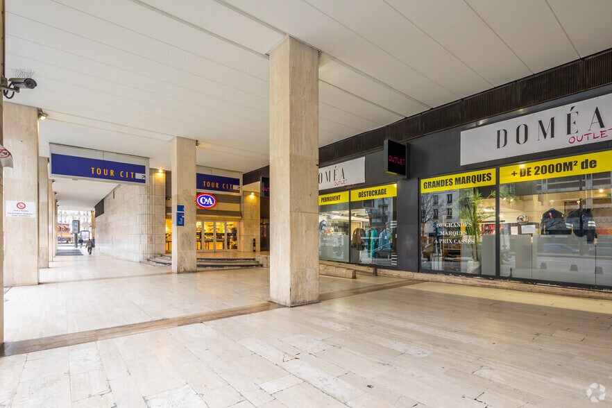 3 Rue De L'Arrivee, Paris en venta - Foto del edificio - Imagen 3 de 7