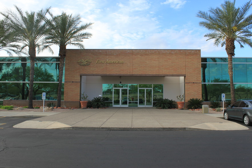 2411 W Rose Garden Ln, Phoenix, AZ en alquiler - Foto del edificio - Imagen 1 de 6