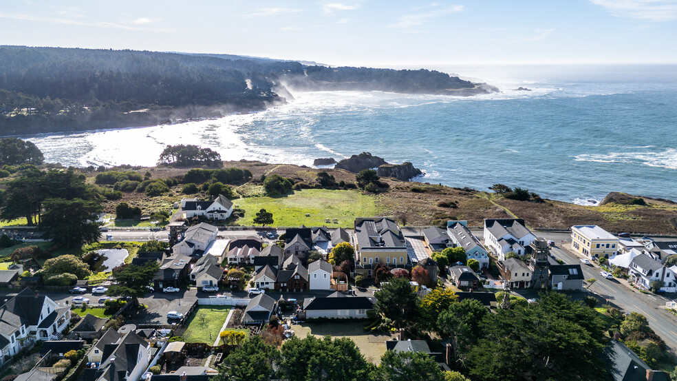 45070 Main St, Mendocino, CA en venta - Vista aérea - Imagen 3 de 10