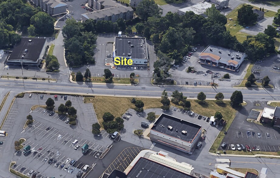 393 Windsor Hwy, New Windsor, NY en venta - Foto del edificio - Imagen 2 de 4