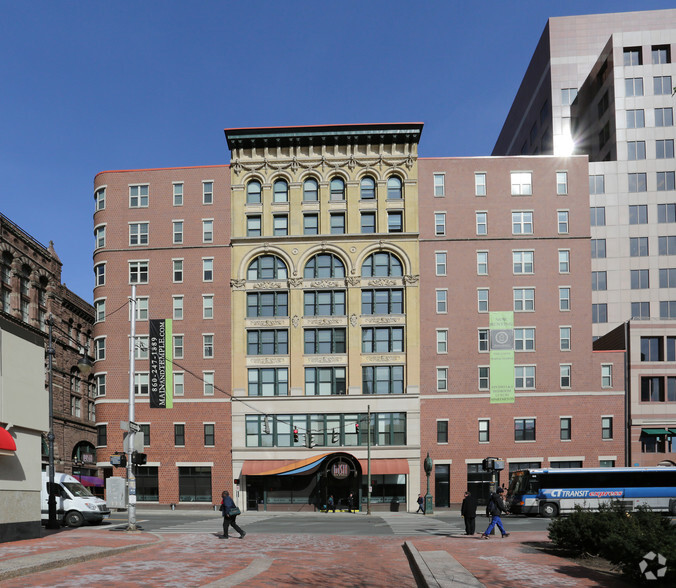 892 Main St, Hartford, CT en alquiler - Foto del edificio - Imagen 2 de 5