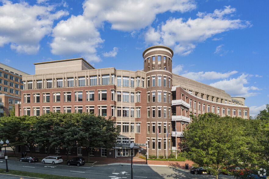 2000 Duke St, Alexandria, VA en alquiler - Foto del edificio - Imagen 1 de 15