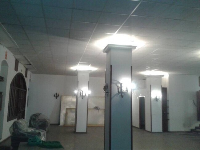 Más detalles de Local en alquiler