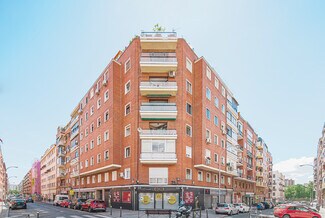 Más detalles de Calle de Juan Duque, 24, Madrid - Edificio residencial​ en venta