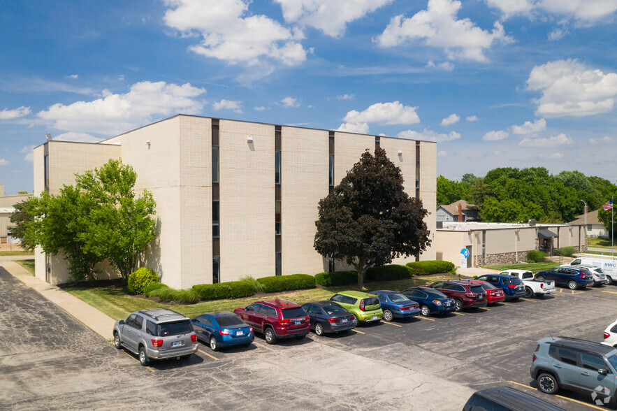 401 S Clairborne Rd, Olathe, KS en venta - Foto del edificio - Imagen 2 de 3