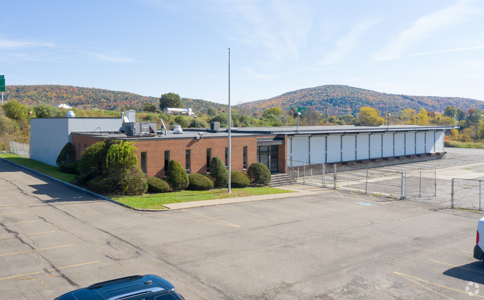 364 Industrial Park Dr, Binghamton, NY en alquiler - Foto del edificio - Imagen 1 de 10