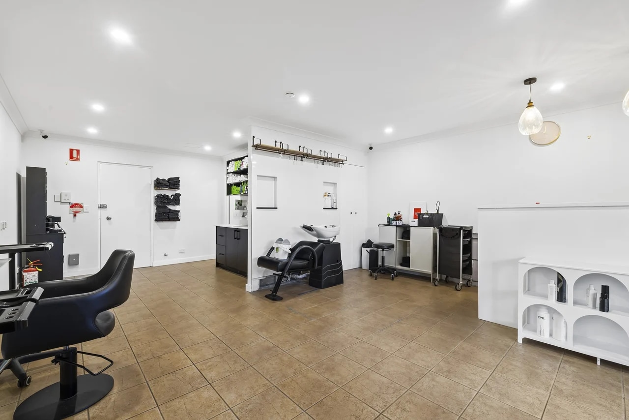 586 Parramatta Rd, Croydon, NSW 2132 - Unidad 3 - - Foto del interior - Image 2 of 5
