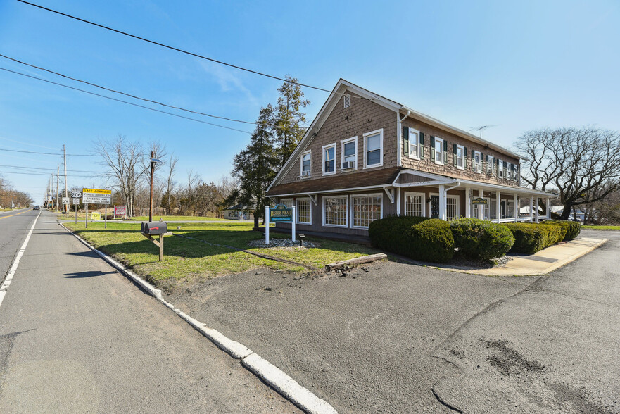 2139 US Highway 206, Belle Mead, NJ en venta - Foto del edificio - Imagen 1 de 31