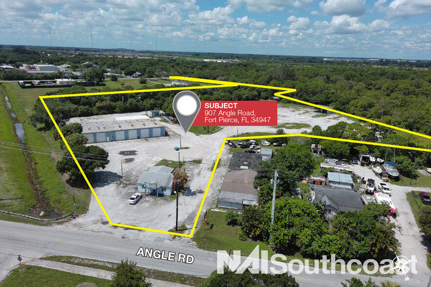 907 Angle Rd, Fort Pierce, FL en venta - Foto del edificio - Imagen 2 de 14