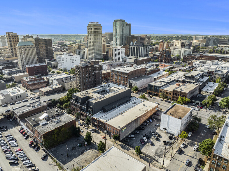 2212 1st Ave N, Birmingham, AL en alquiler - Foto del edificio - Imagen 3 de 10