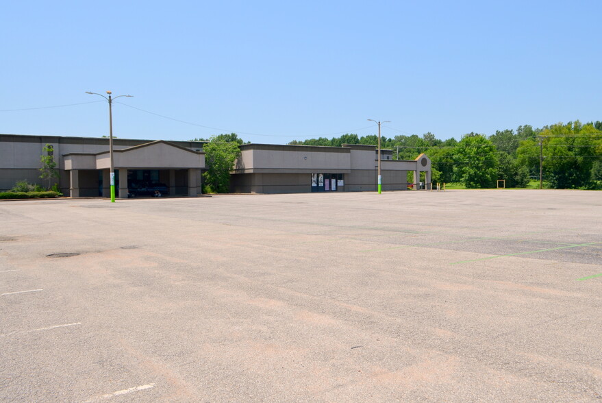 2010 Stateline Rd W, Southaven, MS en alquiler - Foto del edificio - Imagen 2 de 20