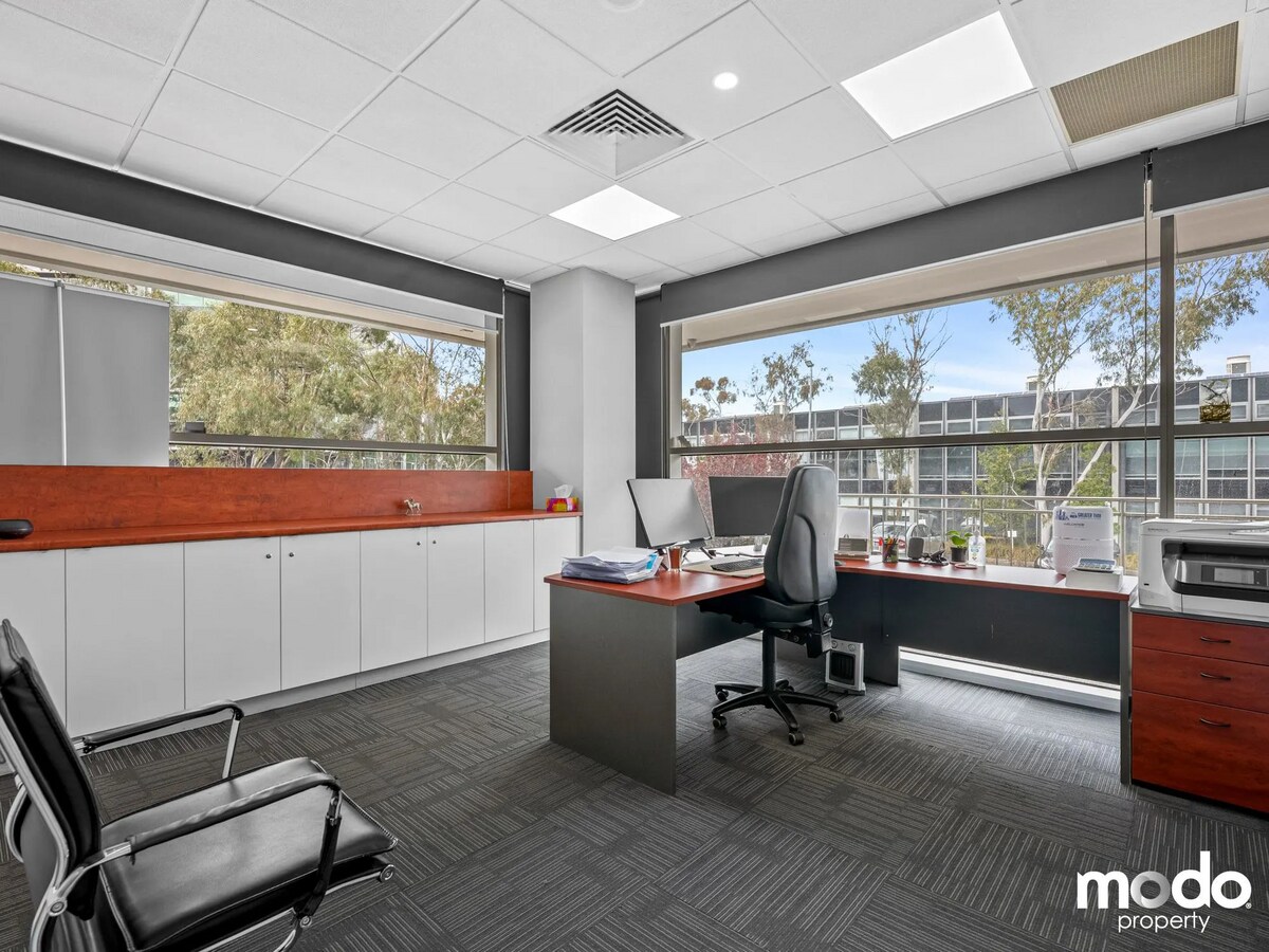 2 Enterprise Dr, BUNDOORA, VIC 3083 - Unidad 8 - - Foto del interior - Image 1 of 8