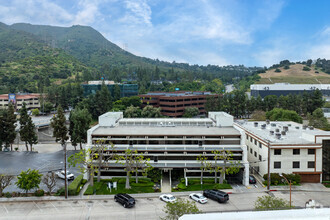 4444 W Lakeside Dr, Burbank, CA - vista aérea  vista de mapa - Image1