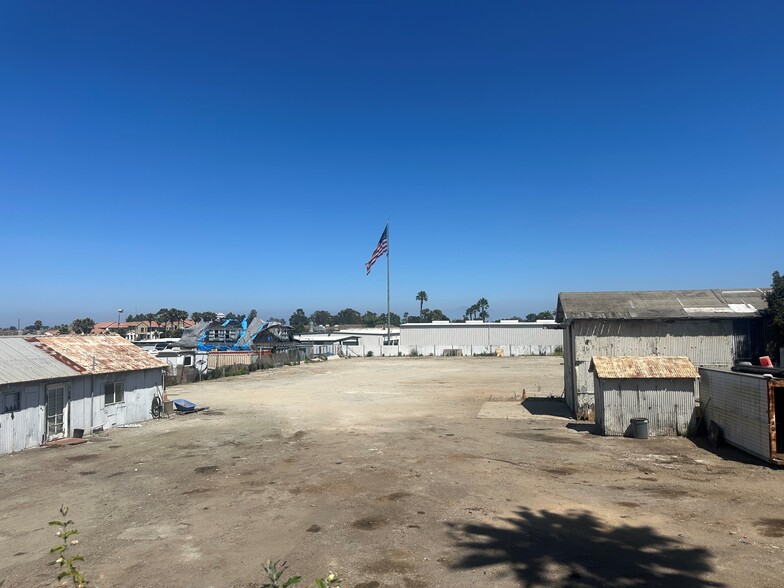 19192 Stewart Ln, Huntington Beach, CA en alquiler - Foto del edificio - Imagen 3 de 4