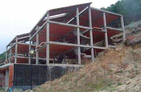 Cuesta Llanos, 4, Cuevas del Valle, Ávila en venta - Foto del edificio - Imagen 2 de 4
