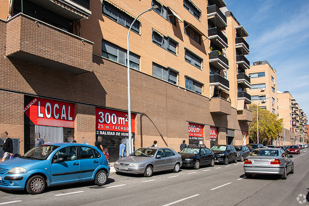 Calle Adelfas, 3, Alcorcón, MAD 28925 -  -  - Foto del interior - Image 1 of 6