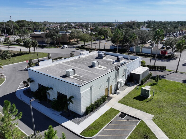 5216 Hardware Pl, Sebring, FL en venta - Foto del edificio - Imagen 3 de 4