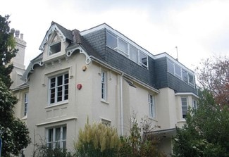 Más detalles de 17 Courtenay Park, Newton Abbot - Oficina en venta