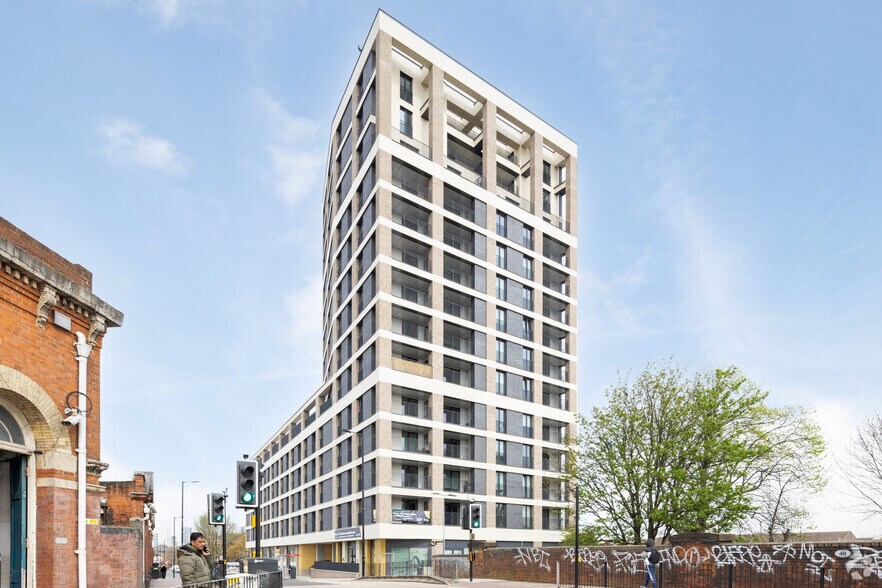 200 Plaistow Rd, London en alquiler - Foto del edificio - Imagen 2 de 6