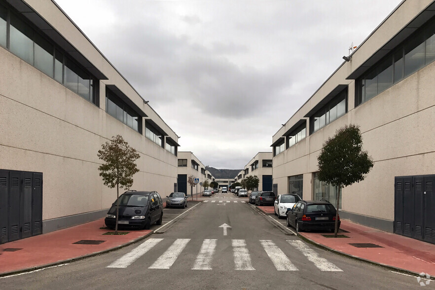 Calle Ferrocarril, 16, Meco, Madrid en alquiler - Foto del edificio - Imagen 3 de 4