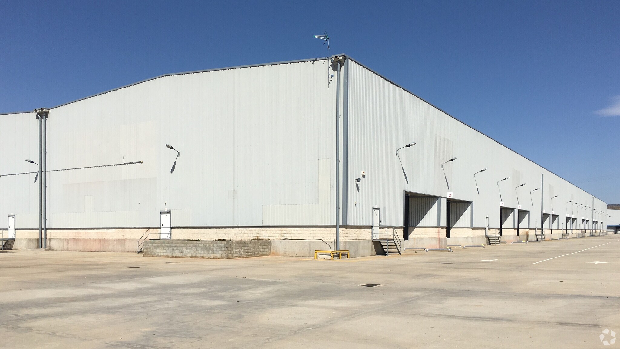 Calle Marianas, 52, Alovera, Guadalajara en venta Foto principal- Imagen 1 de 1