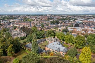 Más detalles de 105 Heslington Rd, York - Health Care en venta
