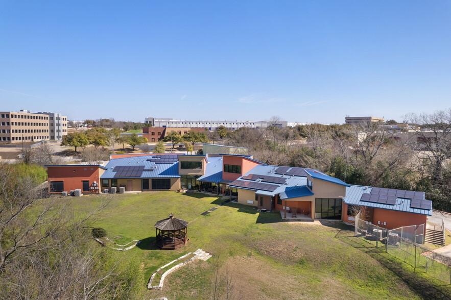 8334 Cross Park Dr, Austin, TX en venta - Foto del edificio - Imagen 2 de 13