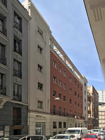 Calle de la Flor Baja, 7, Madrid, Madrid en venta - Foto principal - Imagen 1 de 1