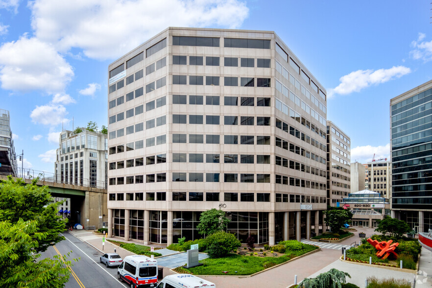 810 1st St NE, Washington, DC en alquiler - Foto del edificio - Imagen 2 de 6