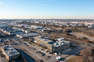 1000 Stewart Ave, Garden City, NY - VISTA AÉREA  vista de mapa