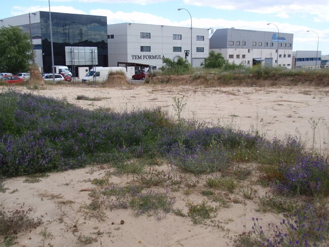 Más detalles de Calle del Puerto Guadarrama, 5, Móstoles - Terreno en venta