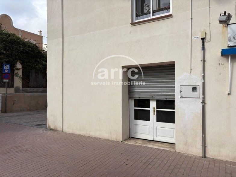 Local en Premià de Mar, Barcelona en alquiler - Foto del edificio - Imagen 2 de 5