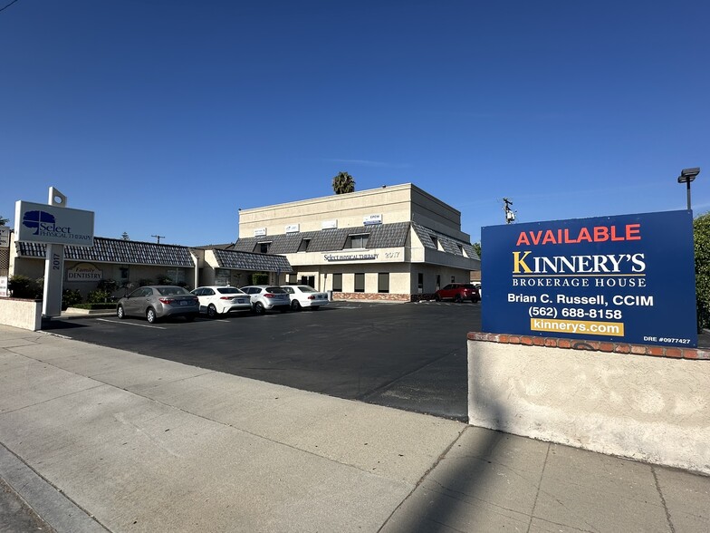 2017 Palo Verde Ave, Long Beach, CA en alquiler - Foto del edificio - Imagen 2 de 10