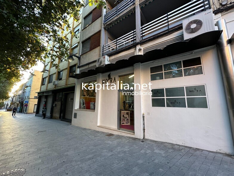 Local en Ontinyent, Valencia en venta - Foto principal - Imagen 1 de 9