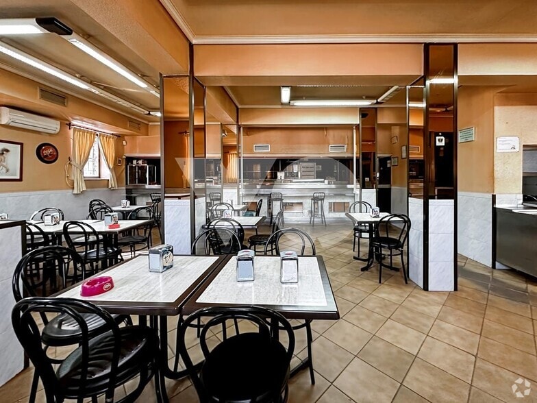 Edificio residencial en Madrid, Madrid en venta - Foto del interior - Imagen 1 de 1