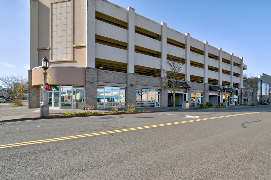 270 S Columbia St, Seaside, OR en alquiler - Foto del edificio - Imagen 2 de 33