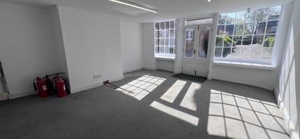 34A Provost St, Fordingbridge en venta Foto del interior- Imagen 1 de 7
