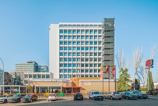 Más detalles de Calle Condesa de Venadito, 1, Madrid - Oficina en alquiler