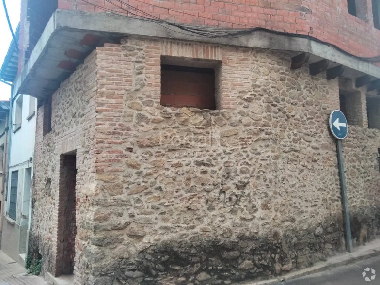 Nave en Arenas de San Pedro, Ávila en venta - Foto del edificio - Imagen 3 de 4