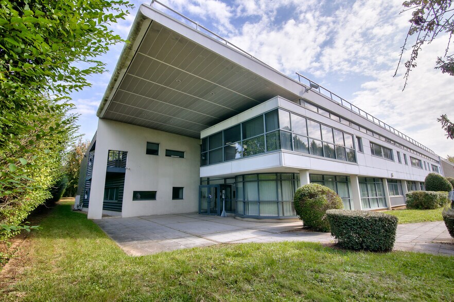 56 Avenue De La Pyramide, Tremblay-en-France en alquiler - Foto principal - Imagen 1 de 4