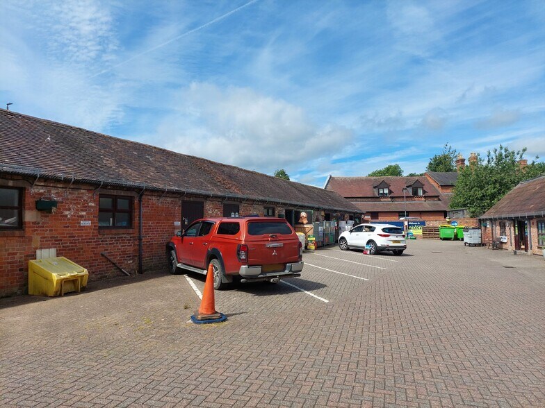 Harlescott Ln, Shrewsbury en alquiler - Foto del edificio - Imagen 2 de 3