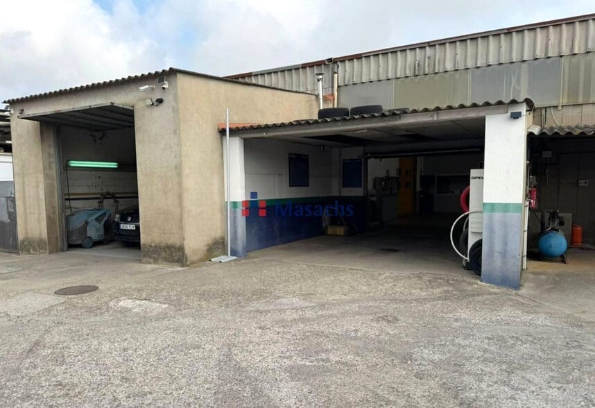 Local en Figueres, Gerona en venta - Foto del edificio - Imagen 3 de 12