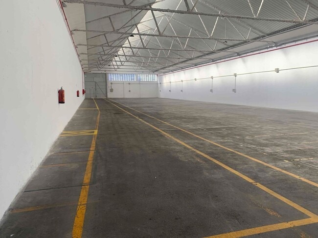 Más detalles de Nave en alquiler